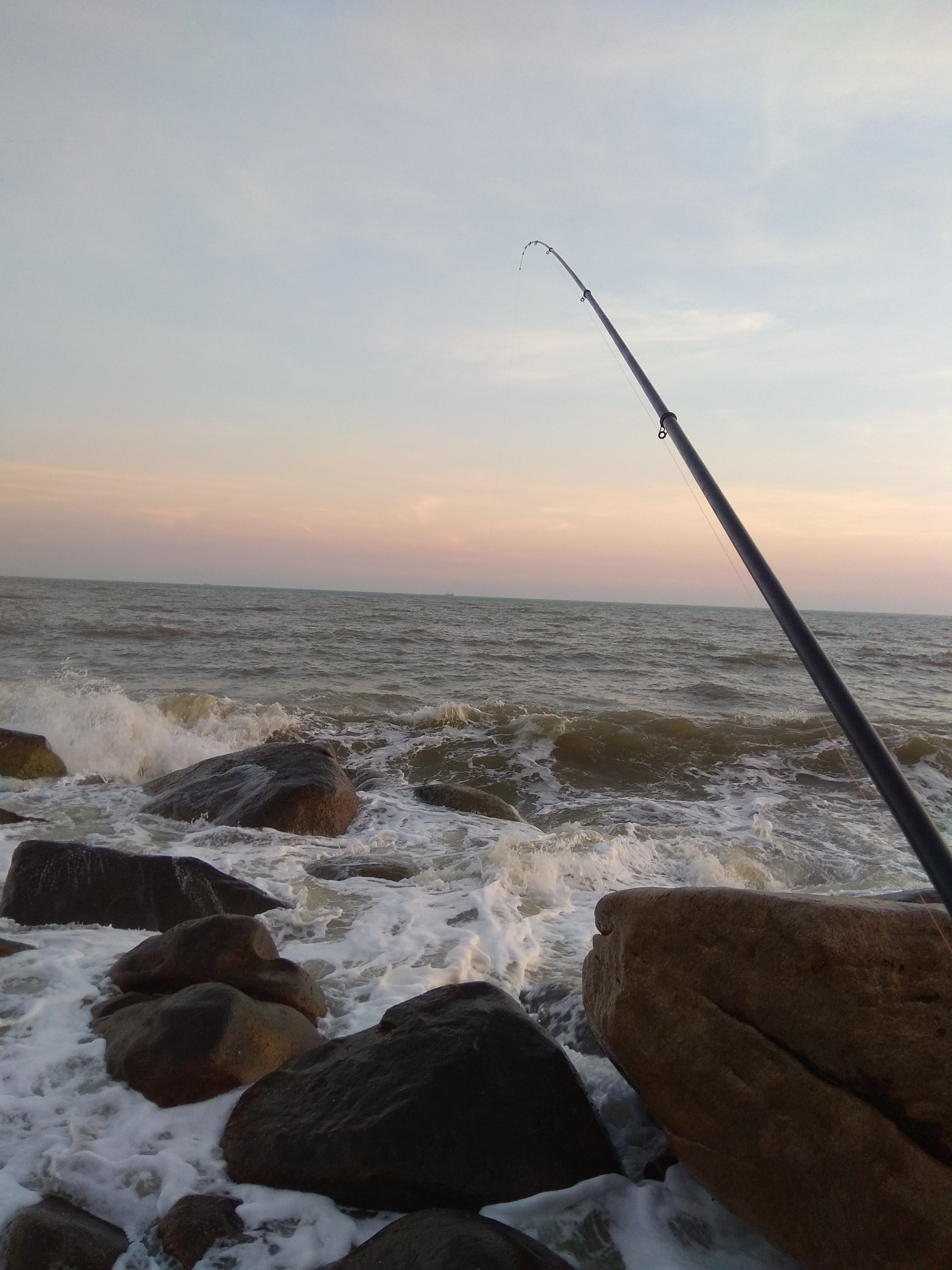 分享最实用海钓沉底钓组,分享矶钓竿滑漂钓法