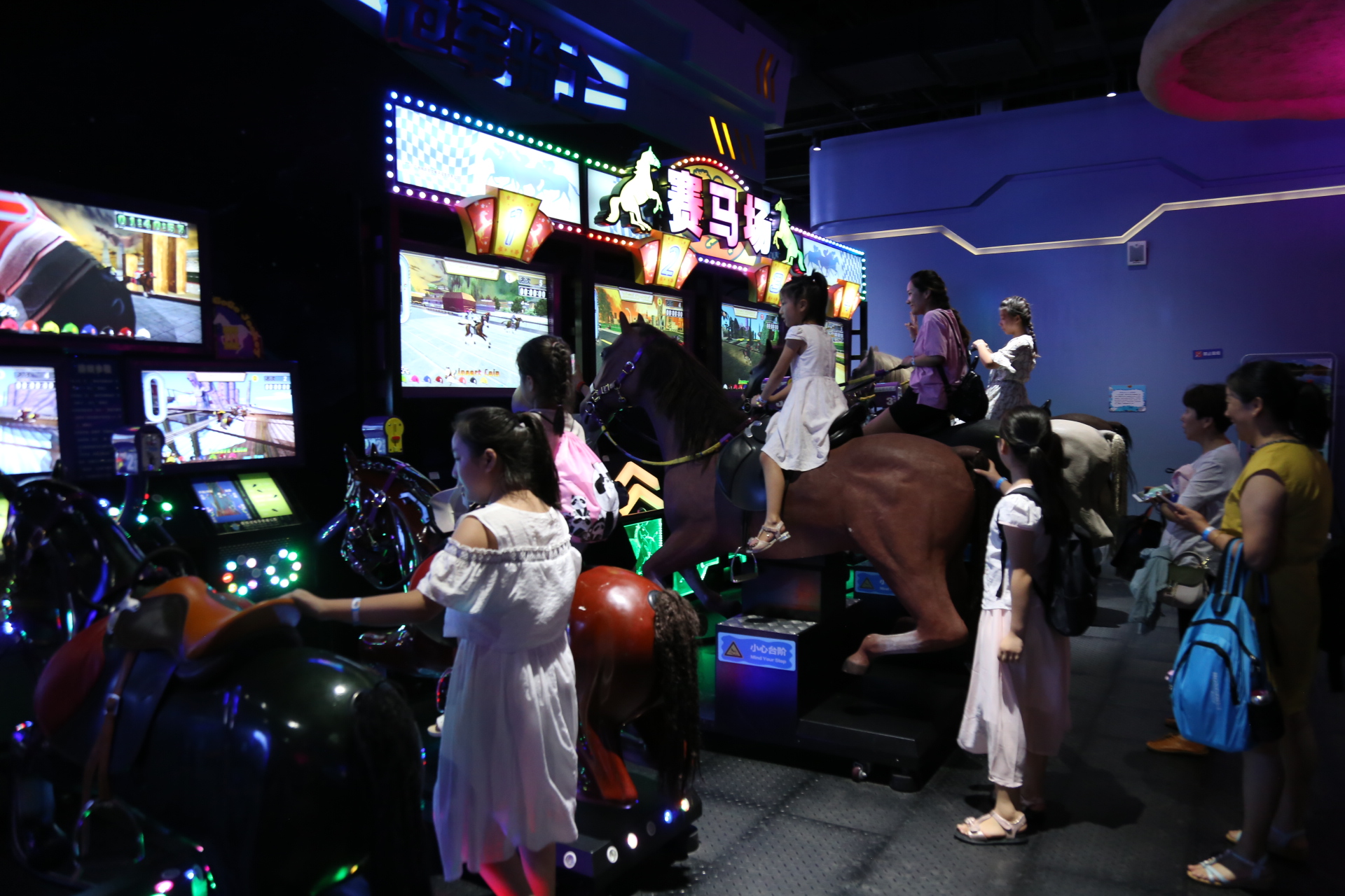 许昌瑞贝卡乐园地址,许昌瑞贝卡乐园