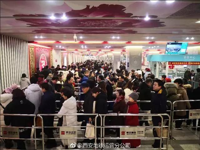 西安地铁北大街站早晚高峰客流量,西安大雁塔地铁站客流量