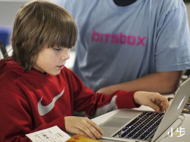 编程入门学习什么语言,少儿编程学习哪种语言