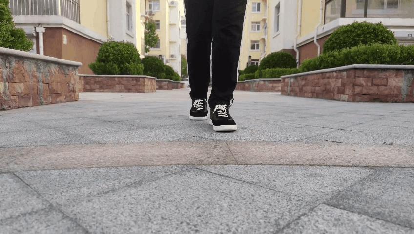 男士运动休闲鞋性价比超高的,男士运动休闲鞋牛皮