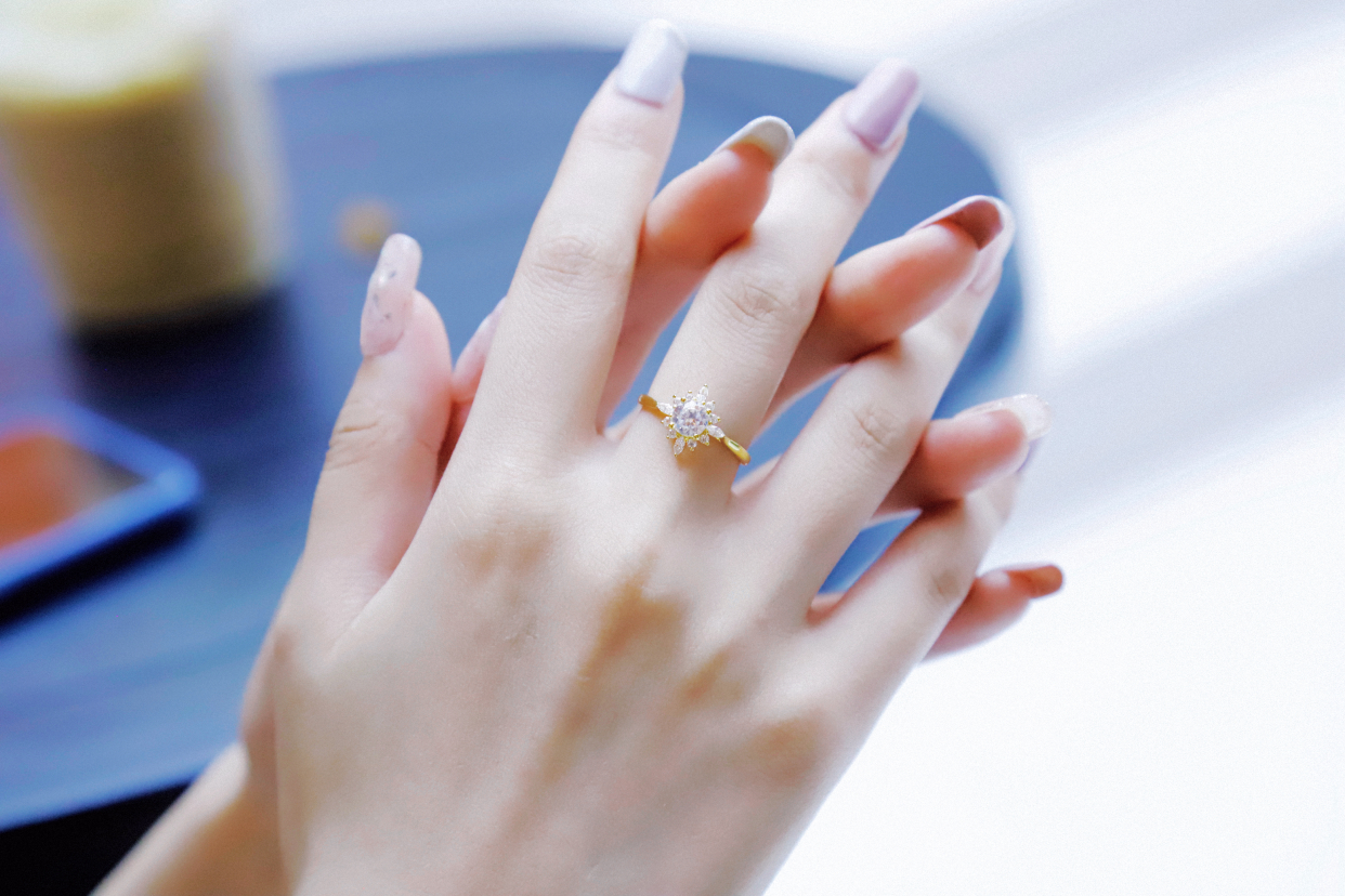 最好的钻戒是什么颜色,钻戒性价比推荐参数