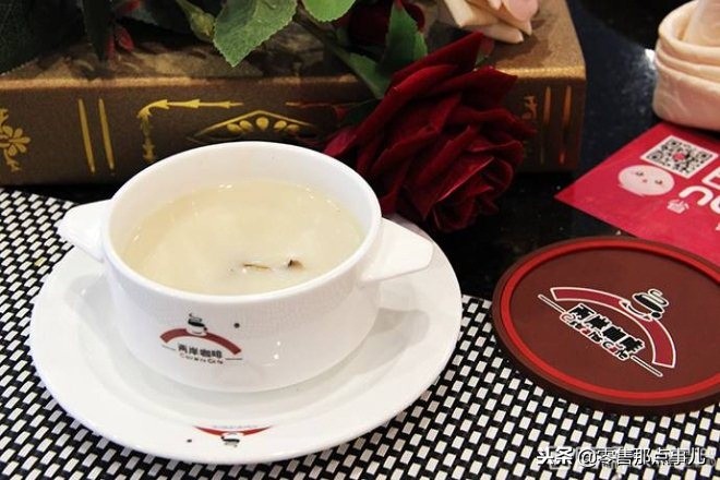 比较有名的高端连锁咖啡店,仅次于星巴克的咖啡连锁店