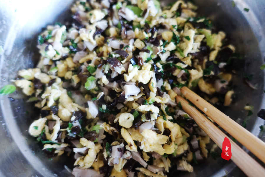 香菇油菜鸡蛋馅饺子,油菜香菇鸡蛋饺子馅做法大全