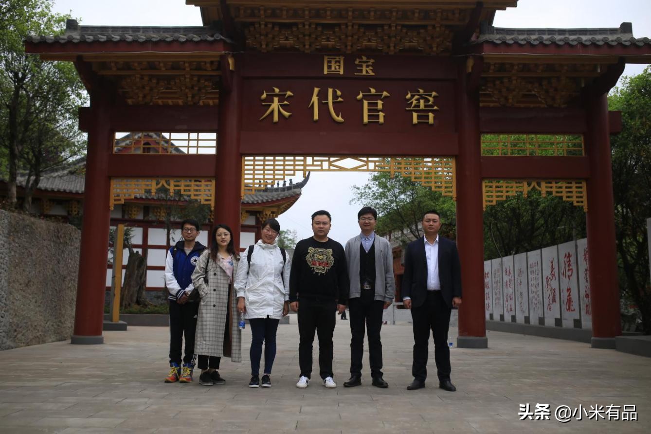 走进酒厂寻香觅味体验白酒文化,探访酱酒酒厂