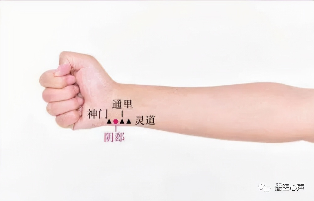 骨盆摔了能自愈吗,骨盆摔到地上一直疼怎么办