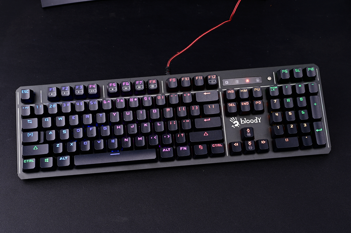 机械键盘各种轴该怎么选,入门机械键盘选啥轴