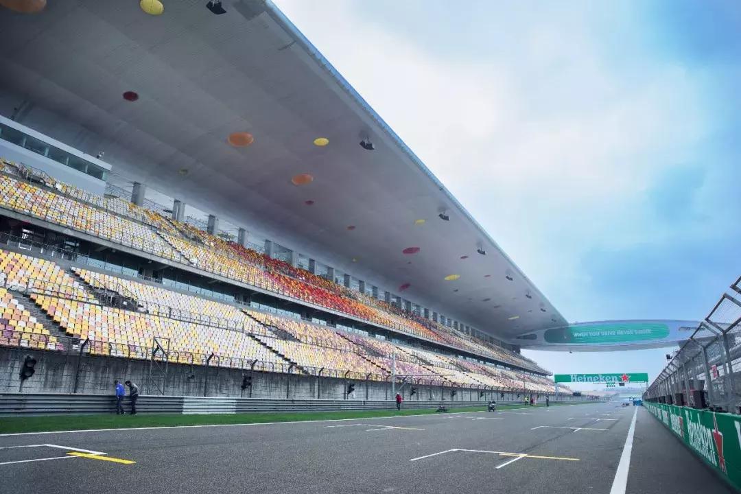 f1赛车兰博基尼跑车谁跑得最快,f1跑车和法拉利比赛谁跑得快