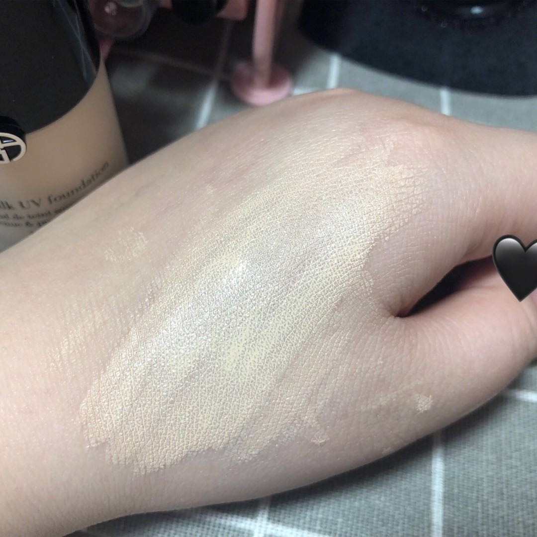 粉底液哪个好用适合夏天,兰蔻菁纯粉底液100和110夏天测评