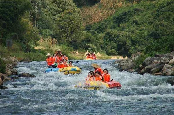 云南漂流胜地,云南龙川江漂流景点
