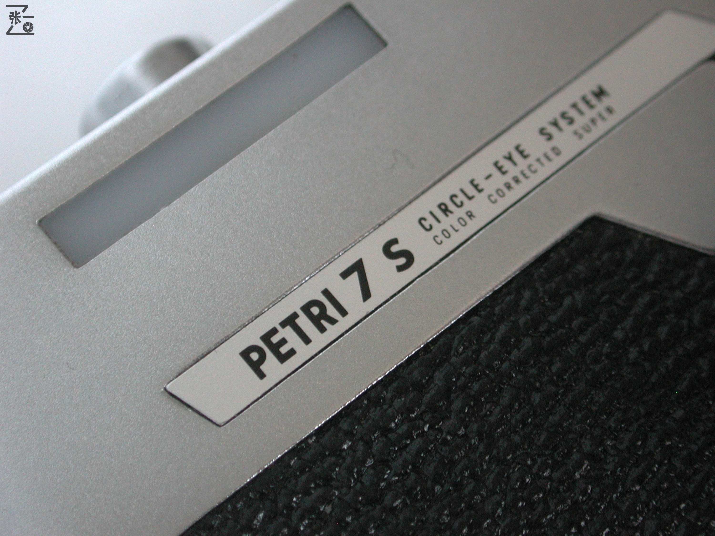 百丽相机多少钱,百丽胶片单反相机