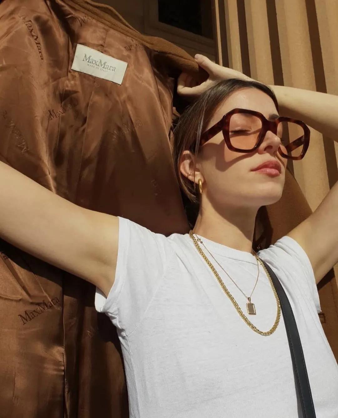 圆脸女生怎么选墨镜,圆脸女生如何选择大牌眼镜