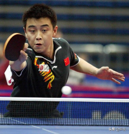 乒乓球接发球基本技术：搓、推、挑、摆