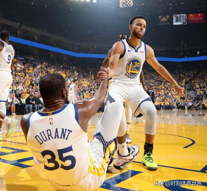 勇士连续2场大逆转却暗藏隐患,勇士连续两年击败骑士