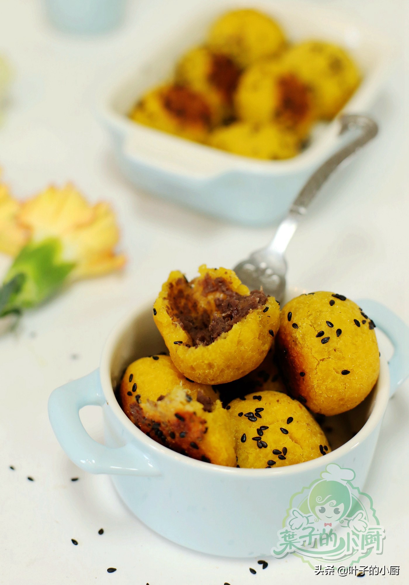 一买就10斤,做成“圆球球”,一家大小抢着吃,比油炸的还香