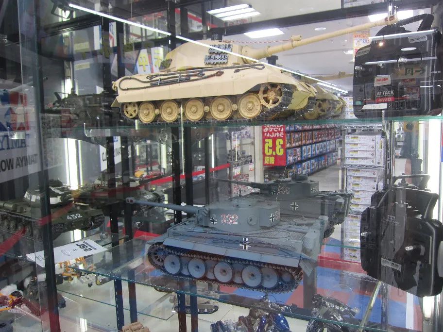 在哪可以买便宜又好看的手办,日本动漫手办在哪里买比较全