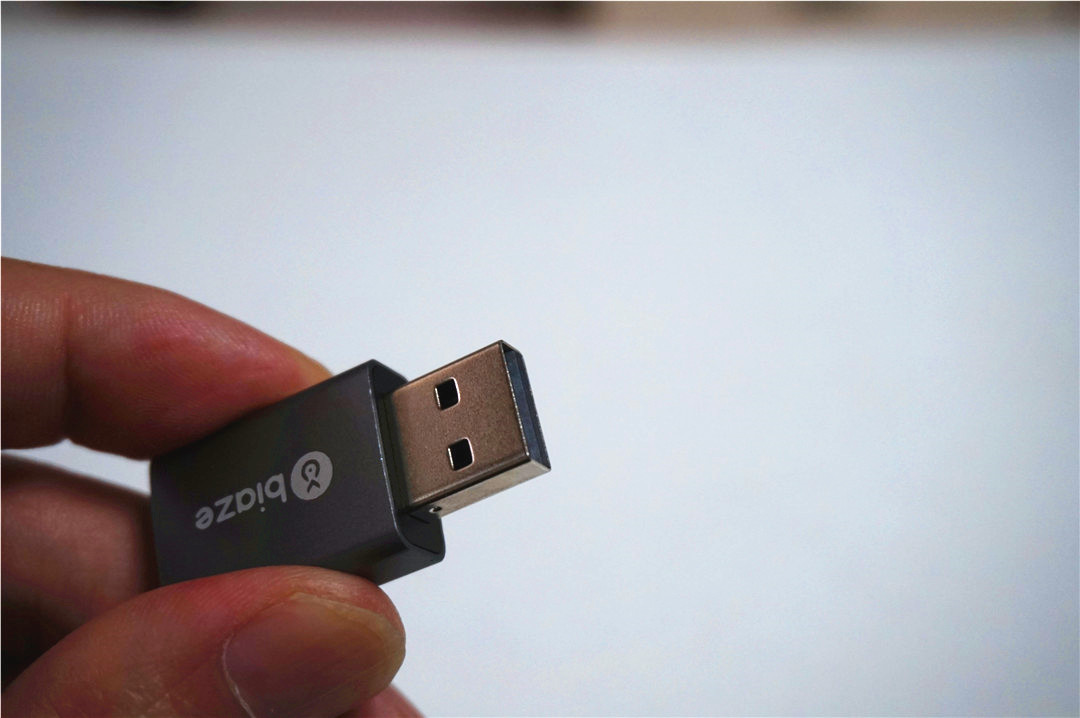 电脑耳机孔坏了但是麦克风没坏,电脑耳机孔坏了怎么修