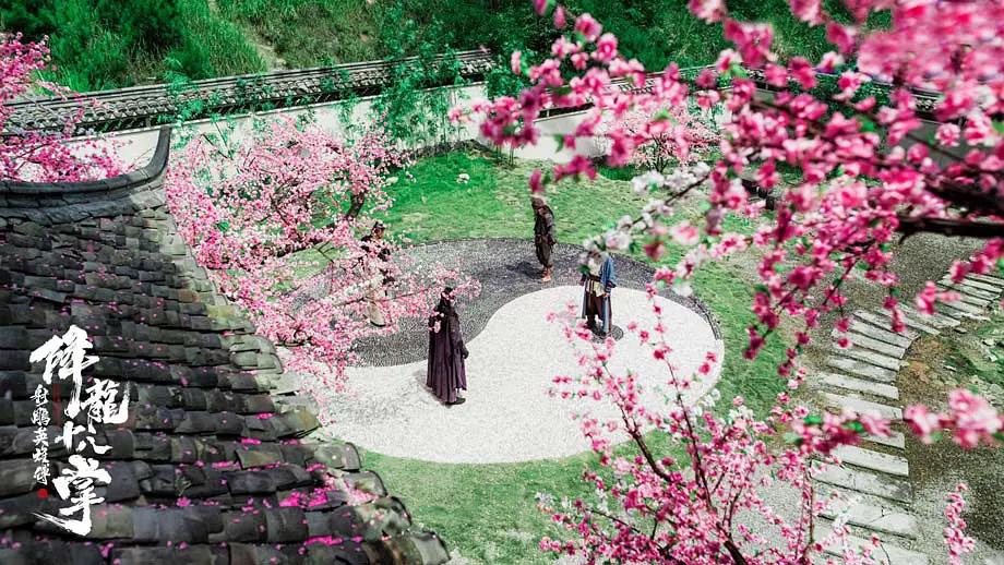 射雕黄蓉不讨喜,射雕英雄传黄蓉揭穿完颜康