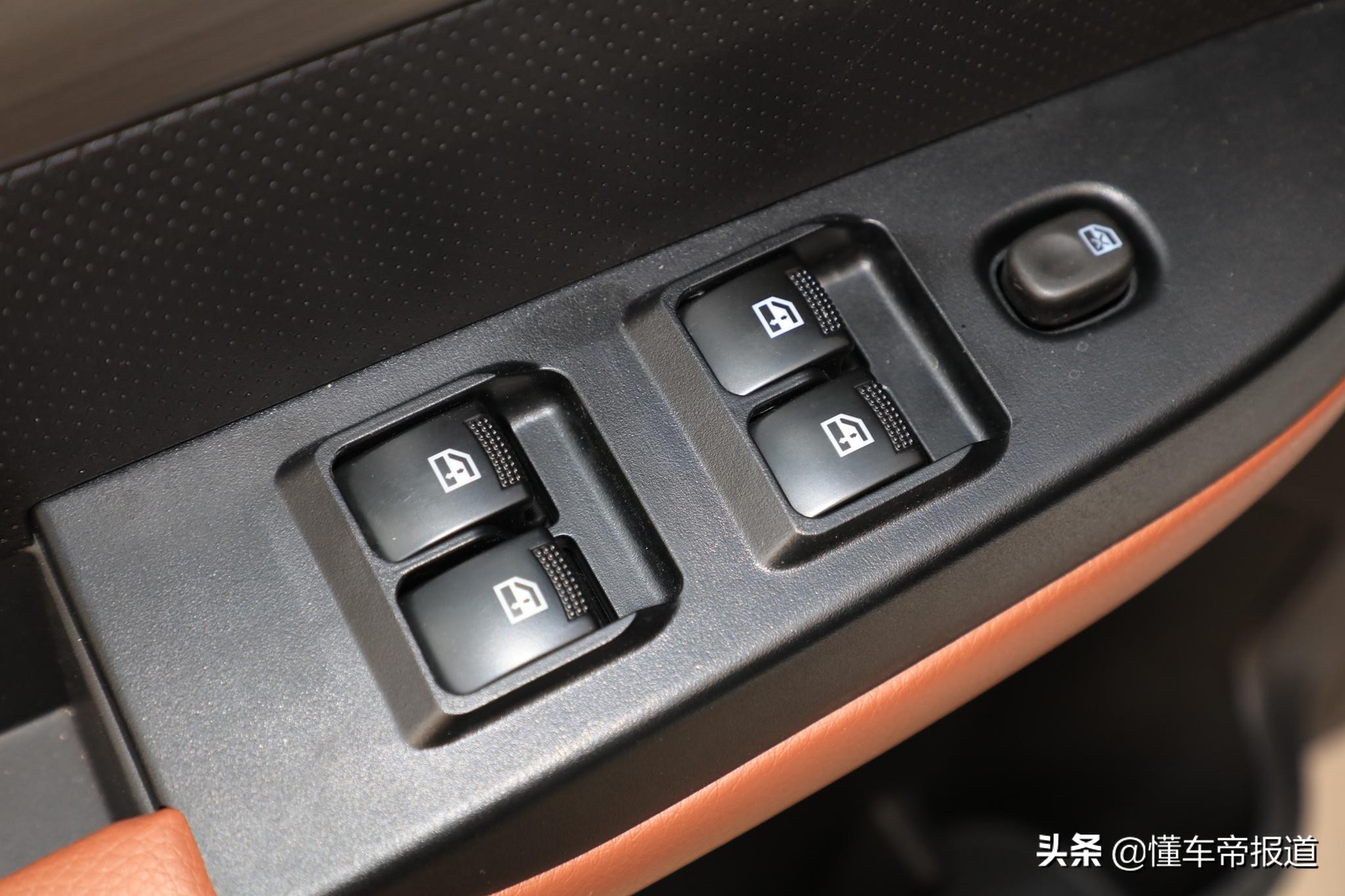 最新中兴柴油四驱皮卡落地价,2022款中兴皮卡落地价格