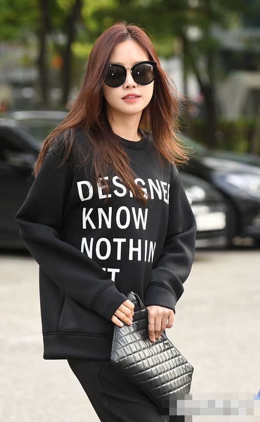 孙娜恩私服穿搭图片,孙娜恩每日穿搭