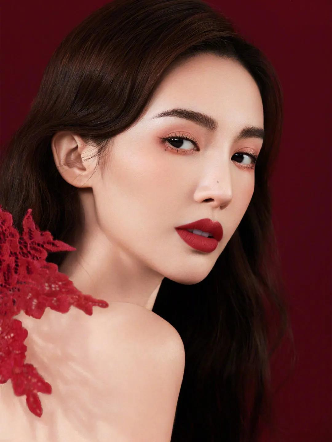 口红的错误涂法,错误的涂口红