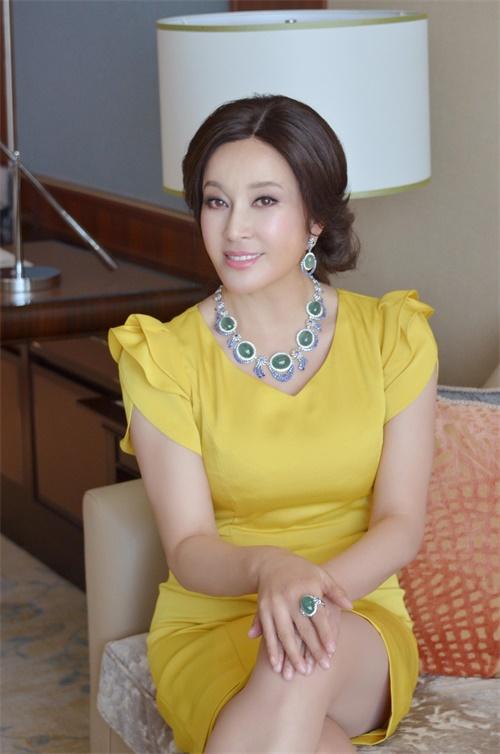 讲刘晓庆的狱中生活,刘晓庆真实的监狱生活