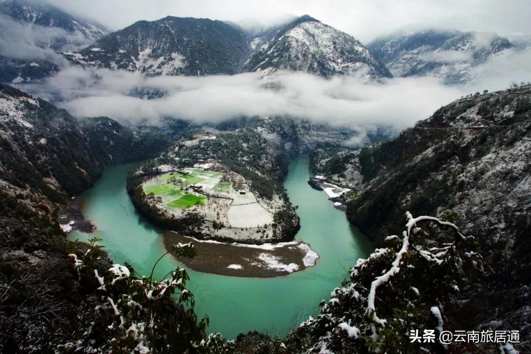 最好的风景在路上云南,有一种山叫云南的山