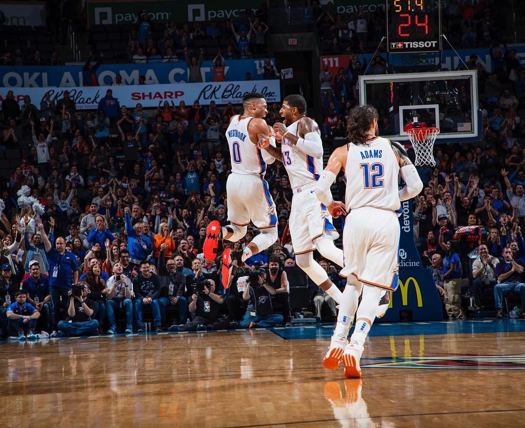 雷霆气势如虹,雷霆不堪一击