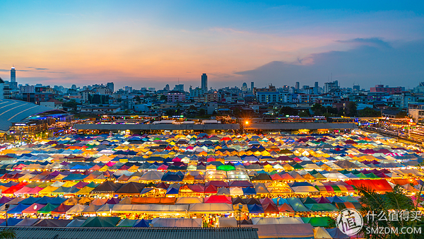 索尼a7r3可以用fe卡口吗,索尼a7r3最轻便镜头