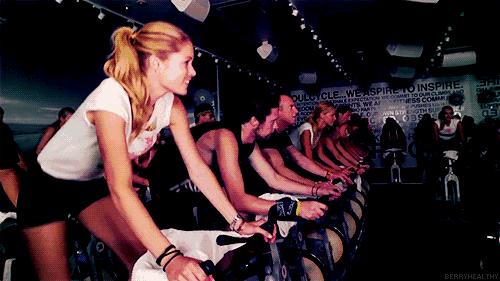 健身房骑动感单车对膝盖有影响吗,动感单车如何保护膝盖又得到锻炼