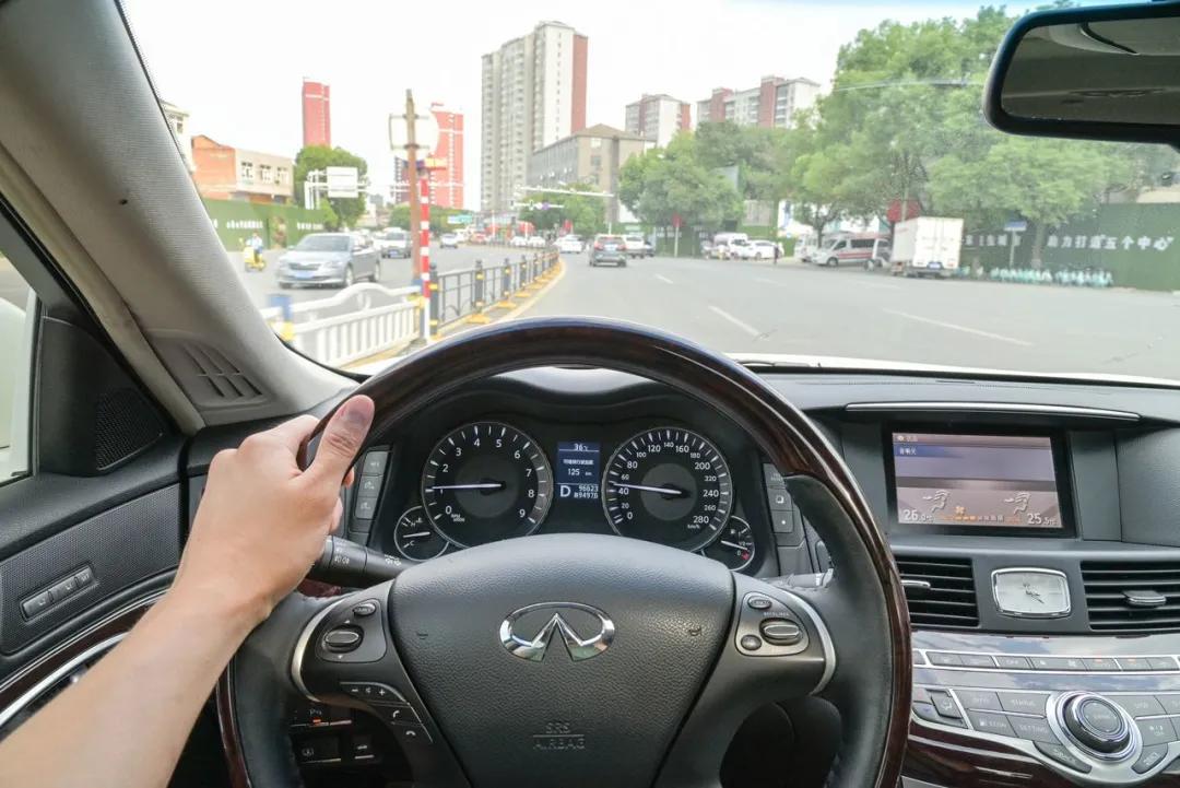 二手英菲尼迪q70l,大连二手英菲尼迪q70l汽车