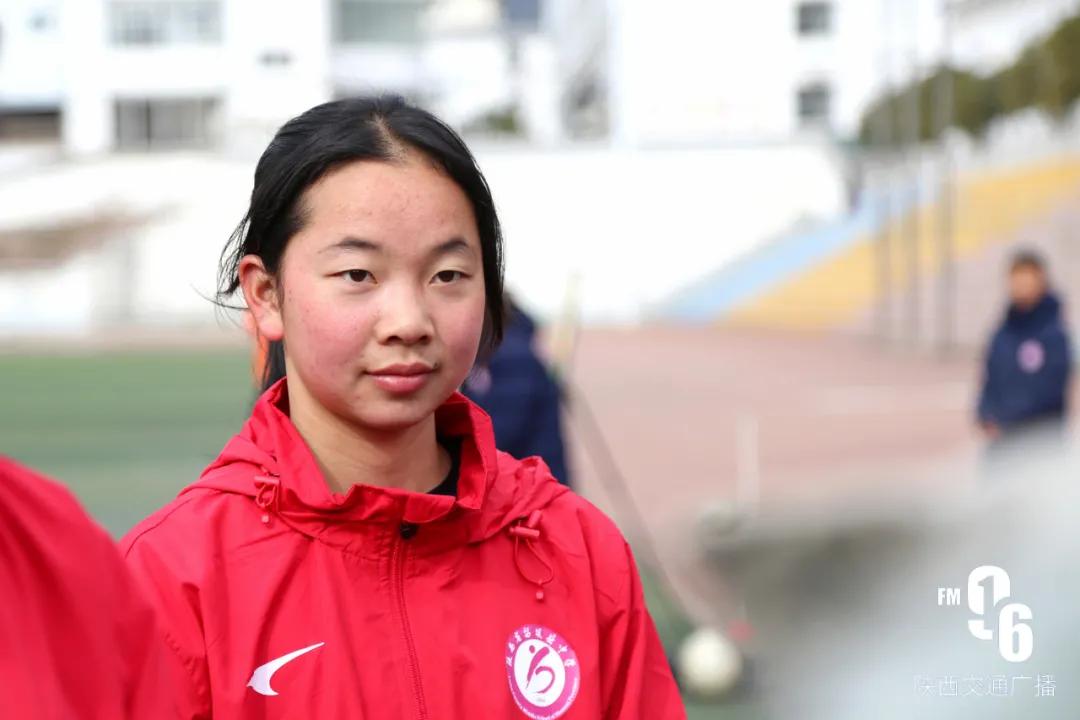 陕西的小城里有一批“足球小将”