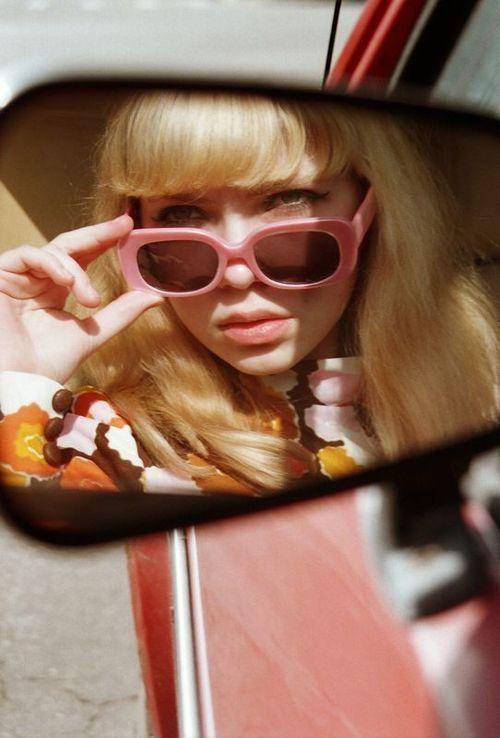 晒后修护可以涂抹晒伤的皮肤吗,晒伤后的刺痛感怎么消除