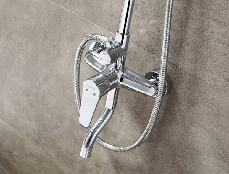 怎样挑选一款好花洒,专业人士建议花洒怎么选择