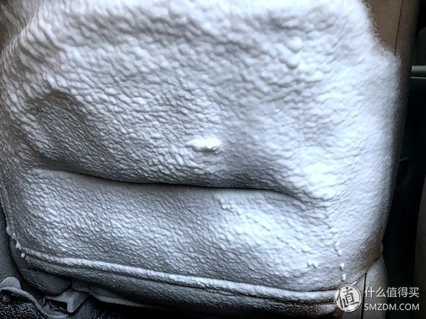 只需一招让您的爱车焕然一新,让你的爱车内饰光亮如新