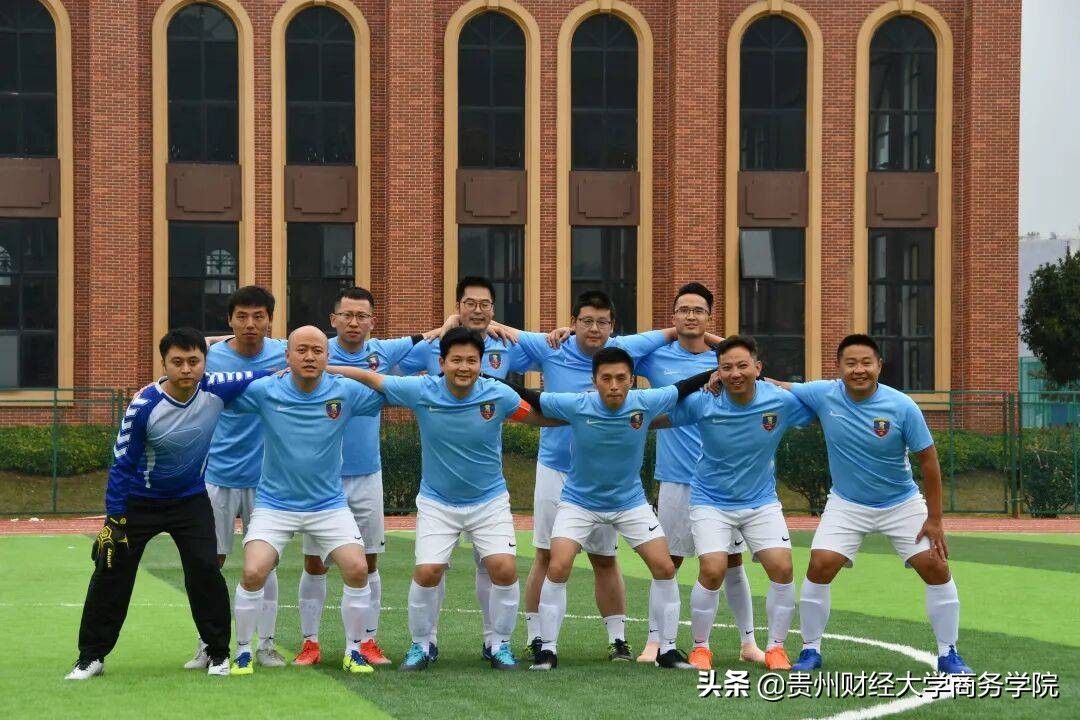 构建校园足球文化做新时代追梦人,校园足球不忘初心砥砺前行