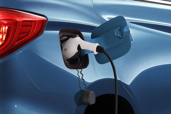 电动汽车跑高速没电了怎么办,高速服务区汽车电瓶没电怎么办