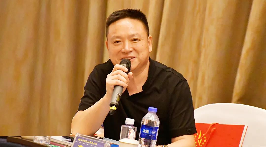 走进永亨—成都市家具商会举办办公家具标杆企业学习交流沙龙活动