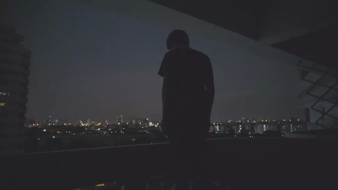 100个经典死亡故事,关于生命和死亡的故事