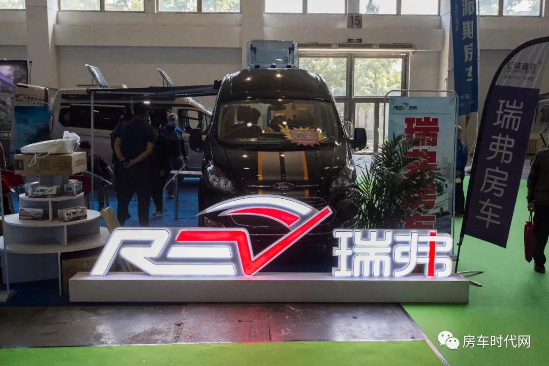 瑞弗启界r500b型房车价格,瑞弗启界r500房车