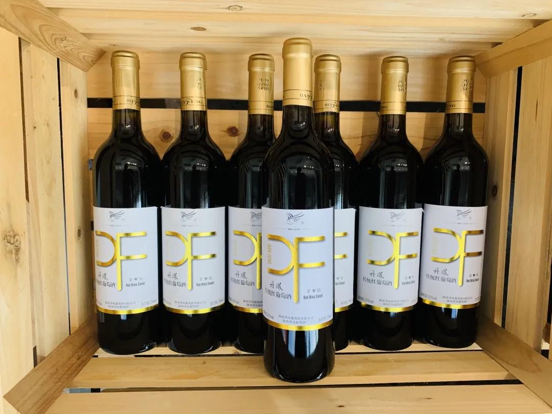 渭南丹凤葡萄酒厂新闻报道,西安客户来考察