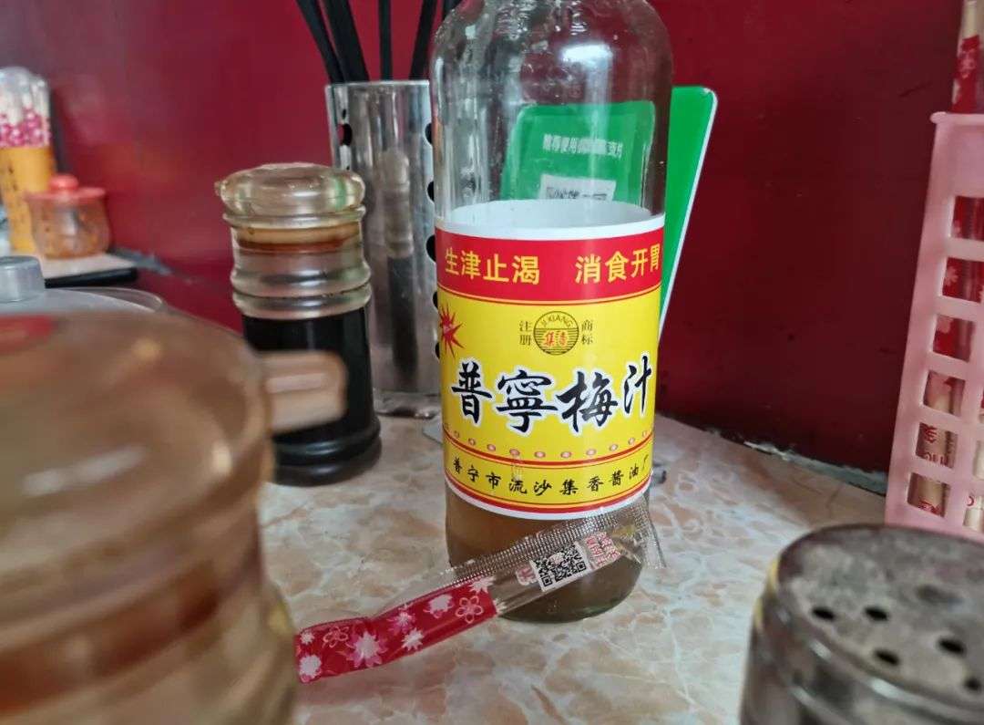 开潮汕汤粉店要投资多少钱,开一家汤粉店能赚多少钱