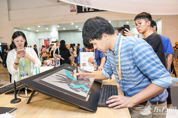 洛天依二次元直播,2020二次元演唱会洛天依