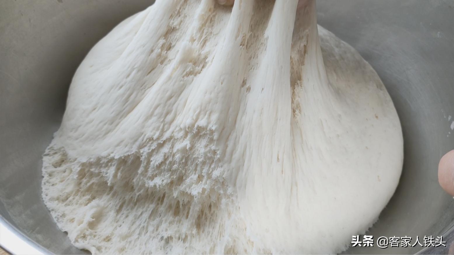 包子如何做鲜嫩多汁香味浓郁,做包子的教程一招教会你