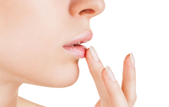 邓紫棋小红瓶,邓紫棋的金鱼嘴视频