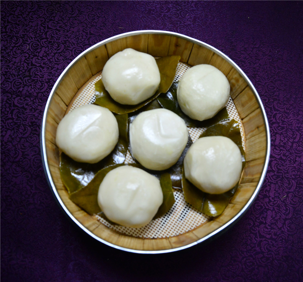 桂林藏在山洞里的油茶店,桂林开在半山腰的油茶店