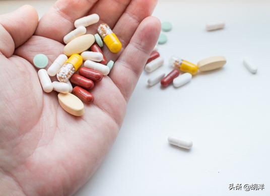 哮喘反复发作多半是没有坚持治疗,治疗哮喘过程中反复发作