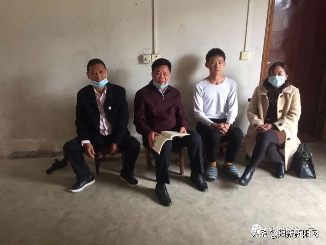 开展万师访万家活动报道,百师访千家活动