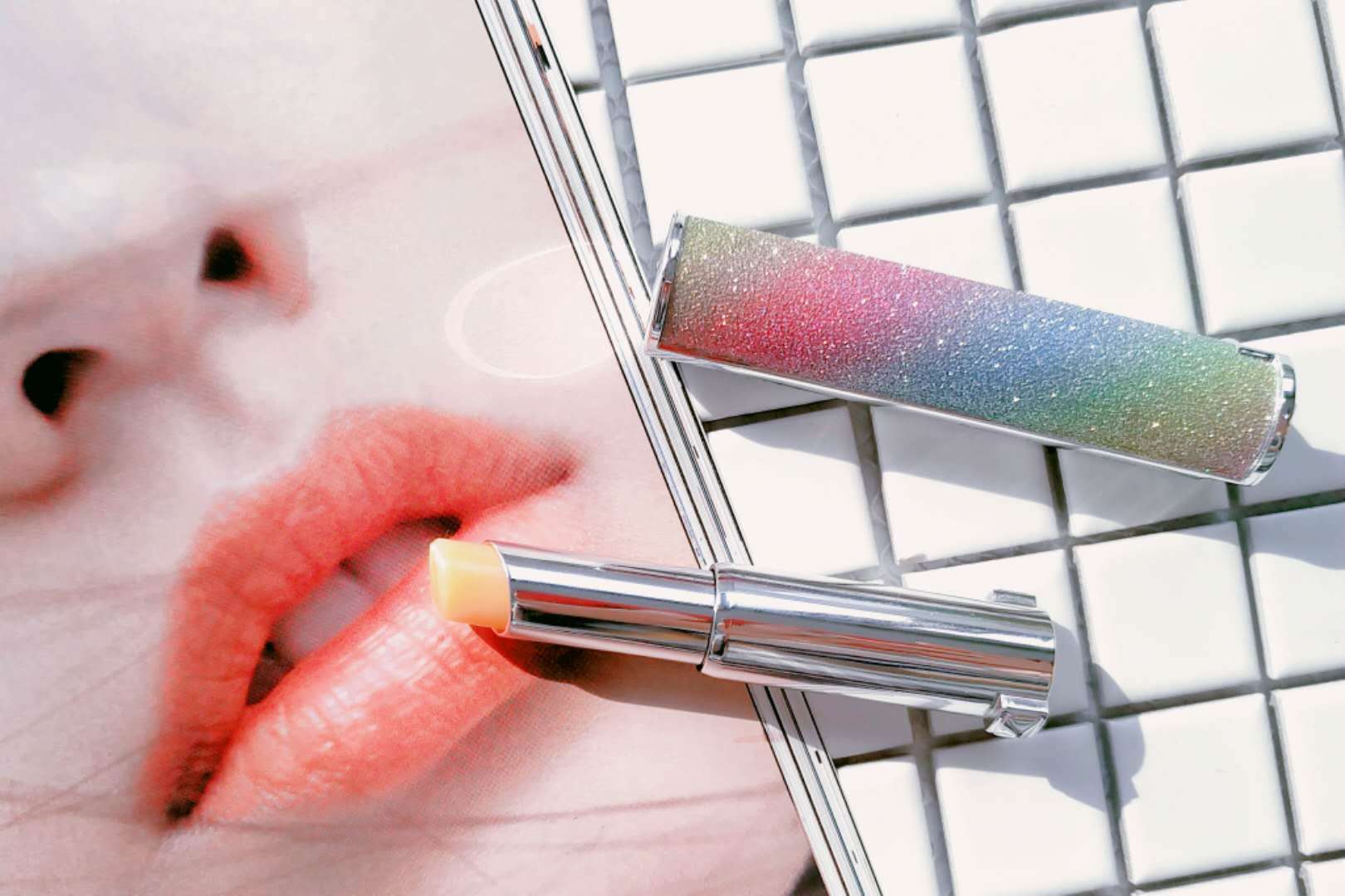 dior变色唇膏老款和新款 (黑皮dior变色润唇膏)