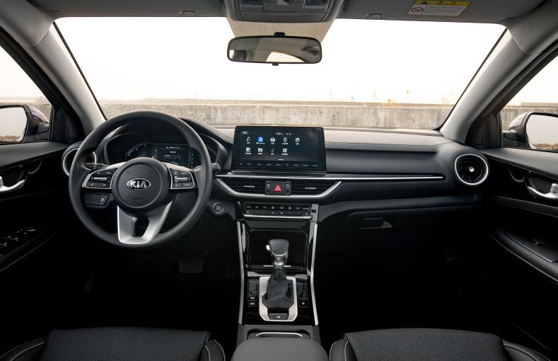 新款起亚k3有哪些黑科技,起亚k3焕新版选装